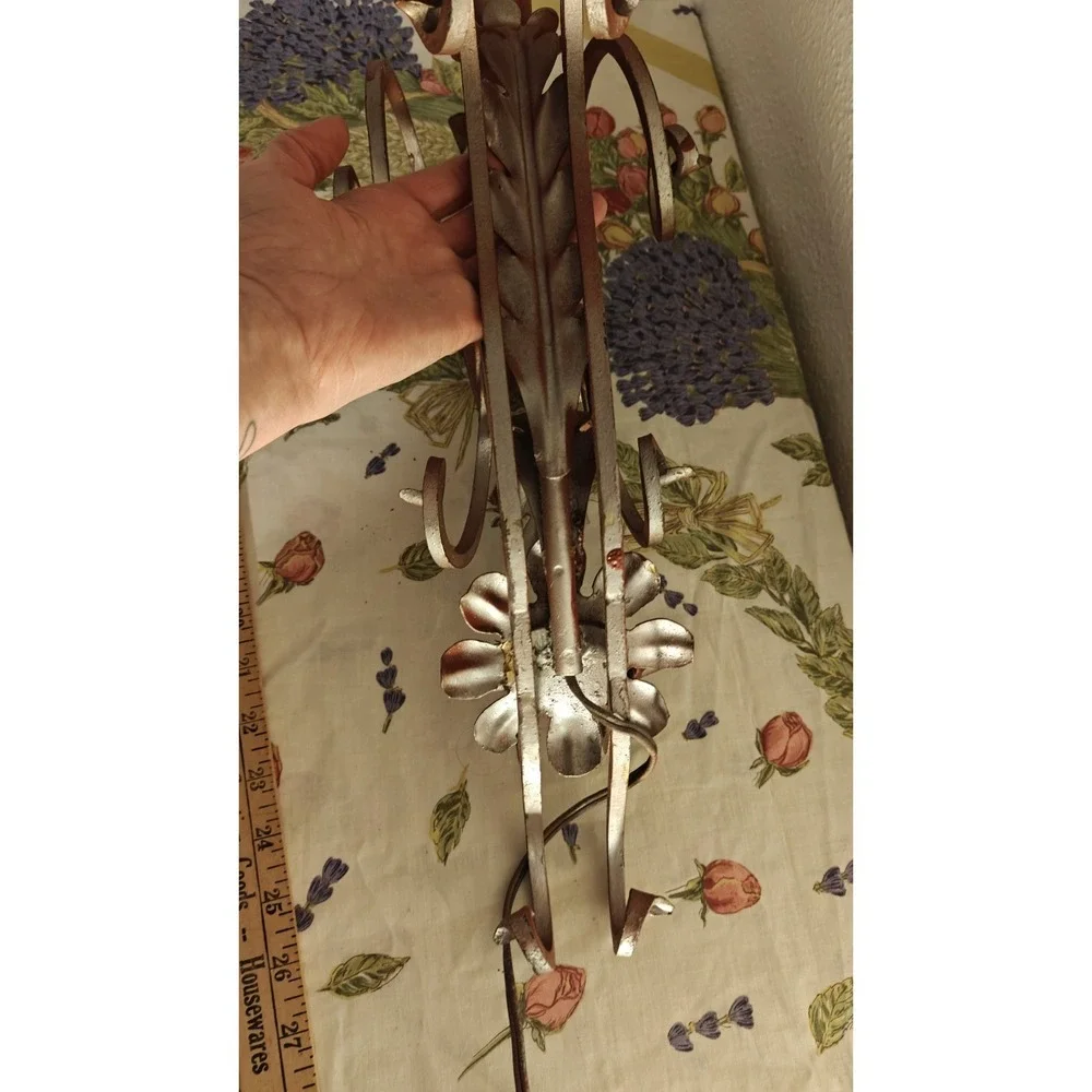 Vintage 50s MCM Art Nouveau Metal Ornate Electric Sconce Lamp Works